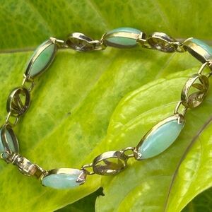 14k solid yellow gold natural green marquise cabochon jade link bracelet